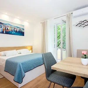 Lugo Apartament Split
